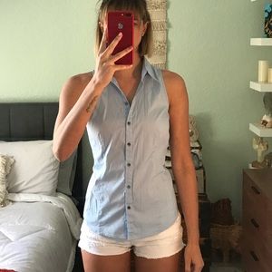 Sleeveless Collared Button down